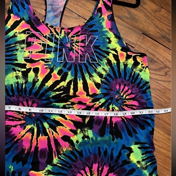 PINK - Picture 7 of 7